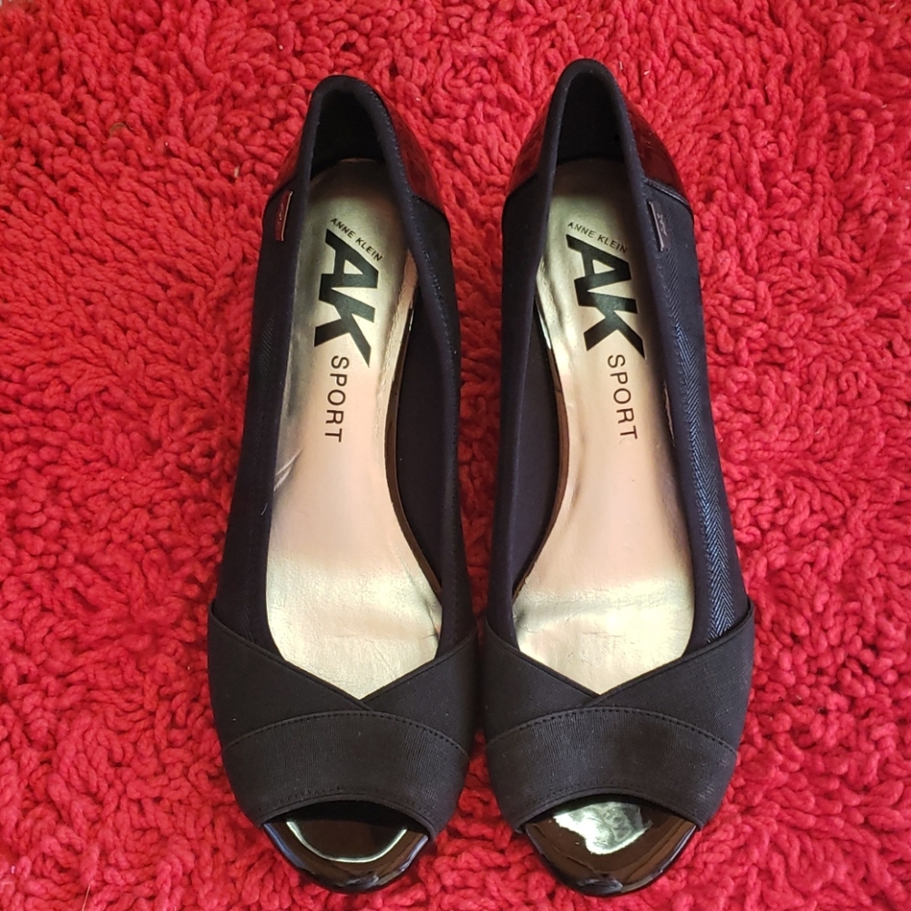 🛑 Women's dress shoes, low heel, comfy, 10.